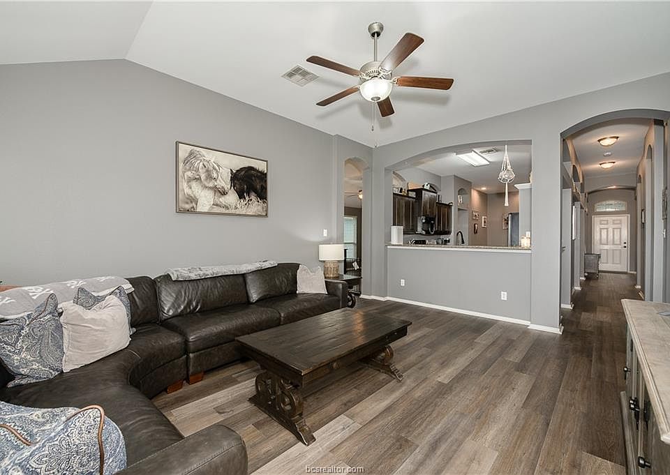 1st image of 5265 Sagewood Dr
