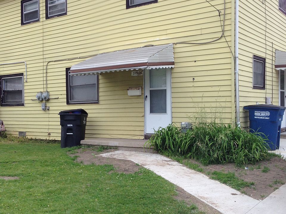 1st image of 31906 Calhoun Ct