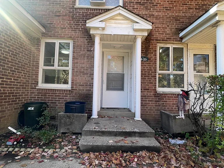 194-35 65th Cres #K — Photo 1