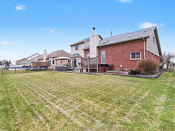 5th image of 21368 Rome Dr