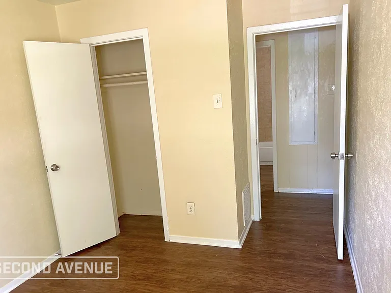 11819 Leitrim Way — Photo 7