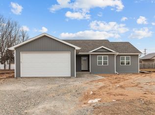 N3914 Deere Dr, Kaukauna, WI 54130