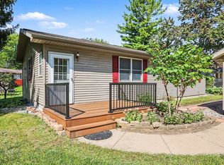1217 Noeske St, Midland, MI 48640