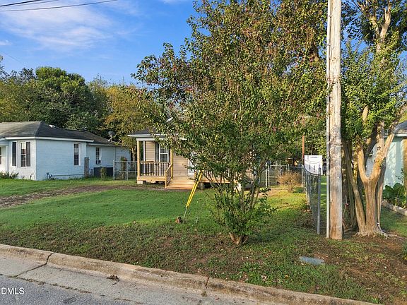 5th image of 1616 Thompson St