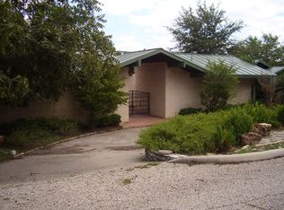 414 N 18th St, Junction, TX 76849