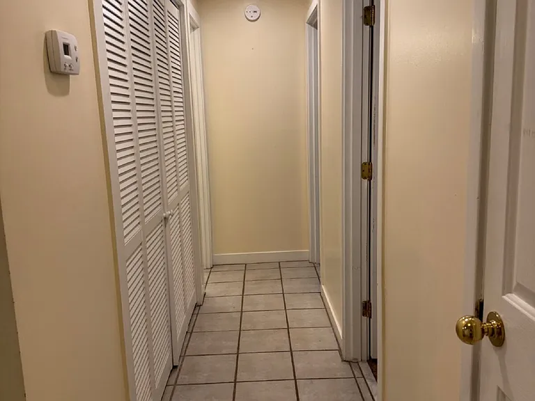 299 Blue Ridge Dr S #1 — Photo 8