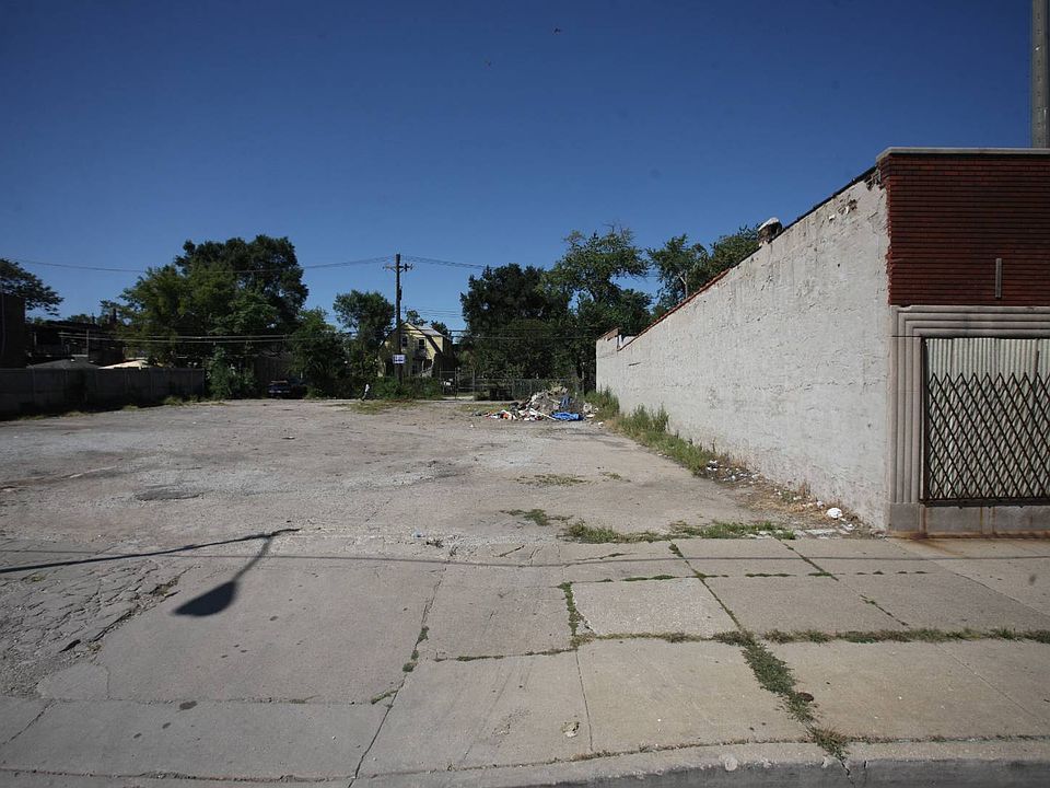1st image of 6414 S Ashland Ave #2