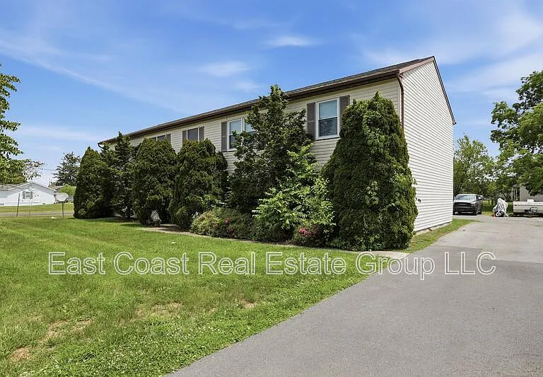 427 N Western Ave — Photo 5