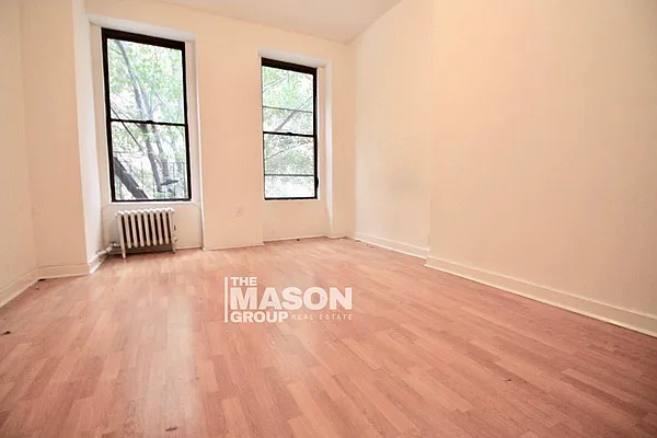 Rented by Mason Group LLC | media 7