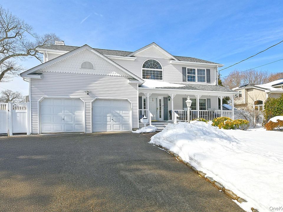 1st image of 312 Cambon Avenue