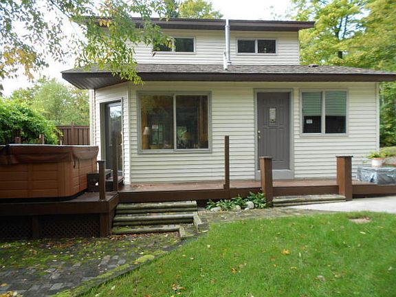 2nd image of 4240 County Road 427