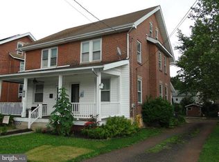 320 N 6th St #1, Perkasie, PA 18944