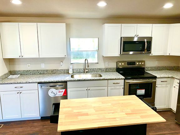 5th image of 124 Glenfield Dr
