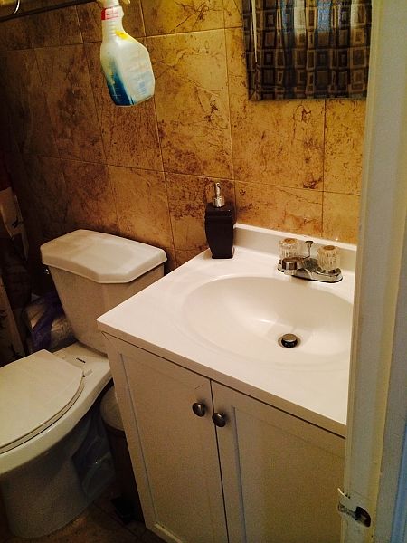 2nd image of 215 Union Ave