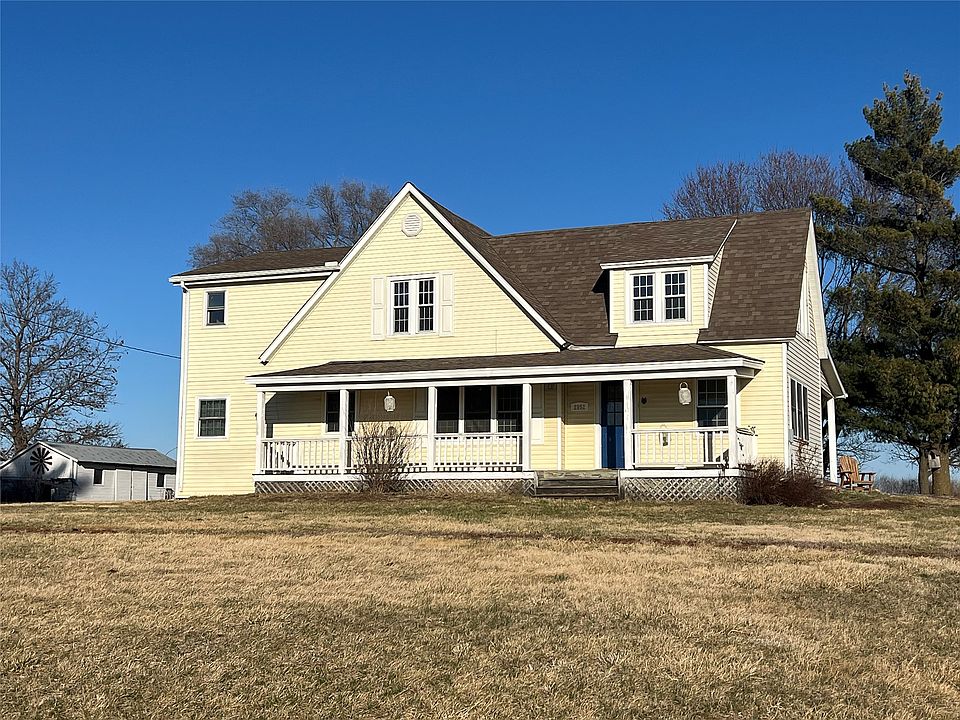 1st image of 2952 Woodland Ave