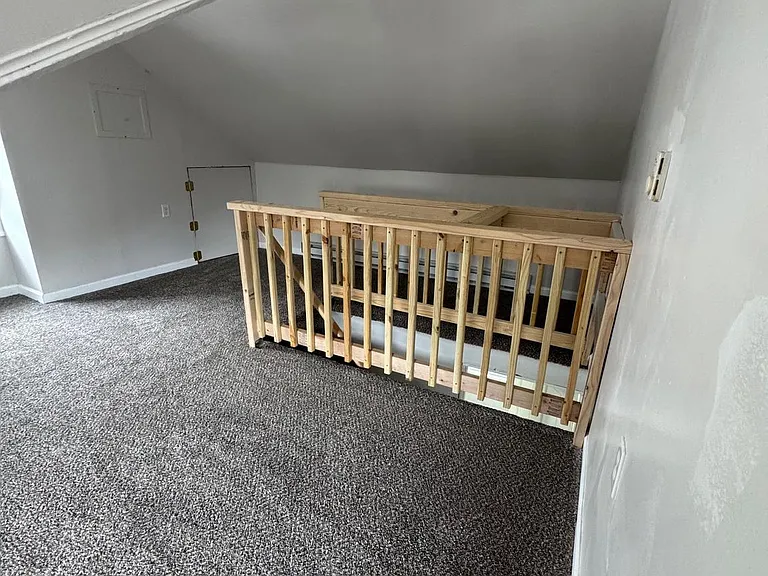 102 E Park St — Photo 15