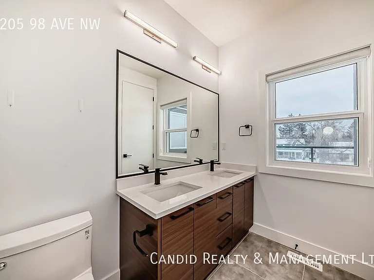 8205 98th Ave NW — Photo 25