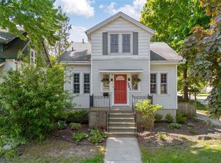 301 Talfourd St, Sarnia, ON N7T 1P4