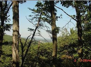 Cantin Dr, Huntingdon, PA 16652