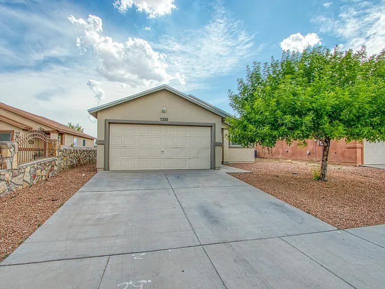 7328 Sachet Cliff Dr — Photo 2