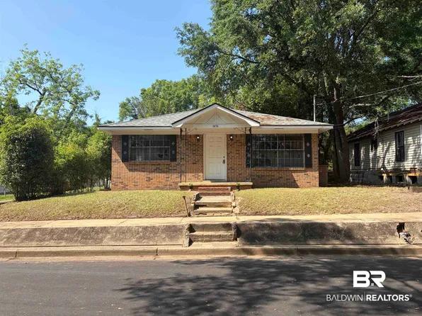 1454 Delusser St, Mobile, AL 36603