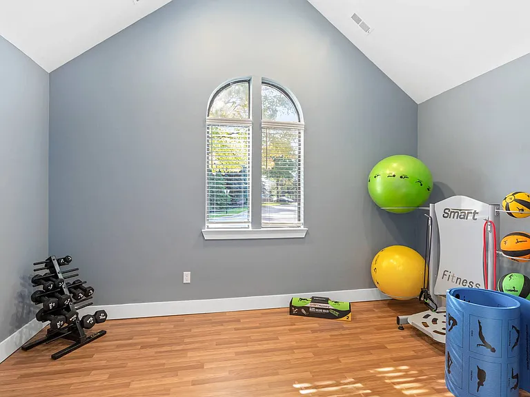 Wexford Townhomes Of Novi — Photo 13