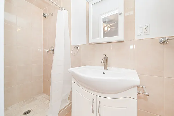 Rented by Living New York | media 17