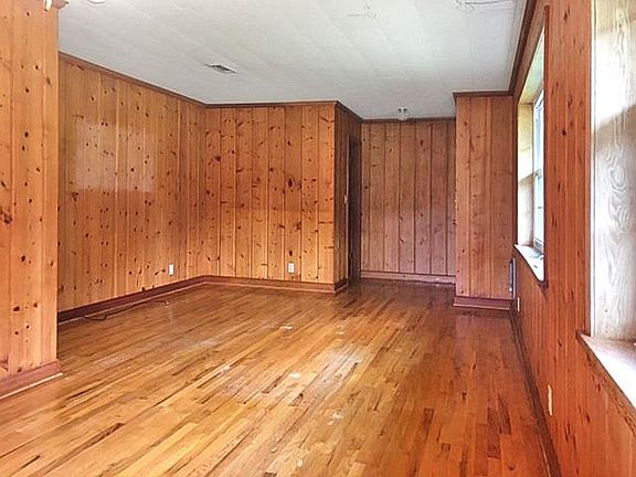 Formal living/dining