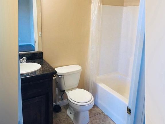 3rd image of 7734 Walpole Ave #B