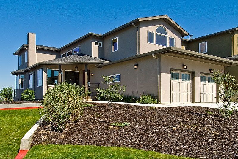 1st image of 10 Hanna Vista Ln