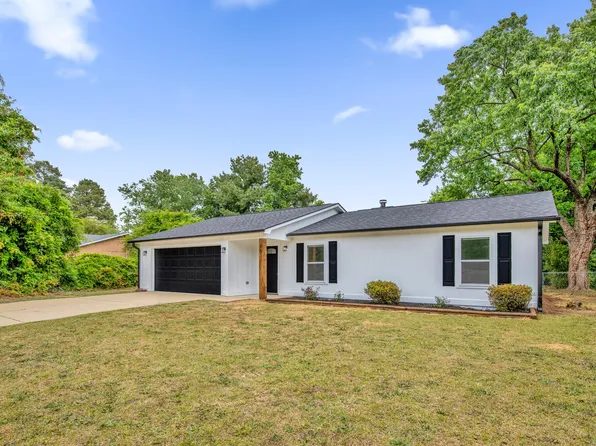 151 Eulon Loop, Raeford, NC 28376