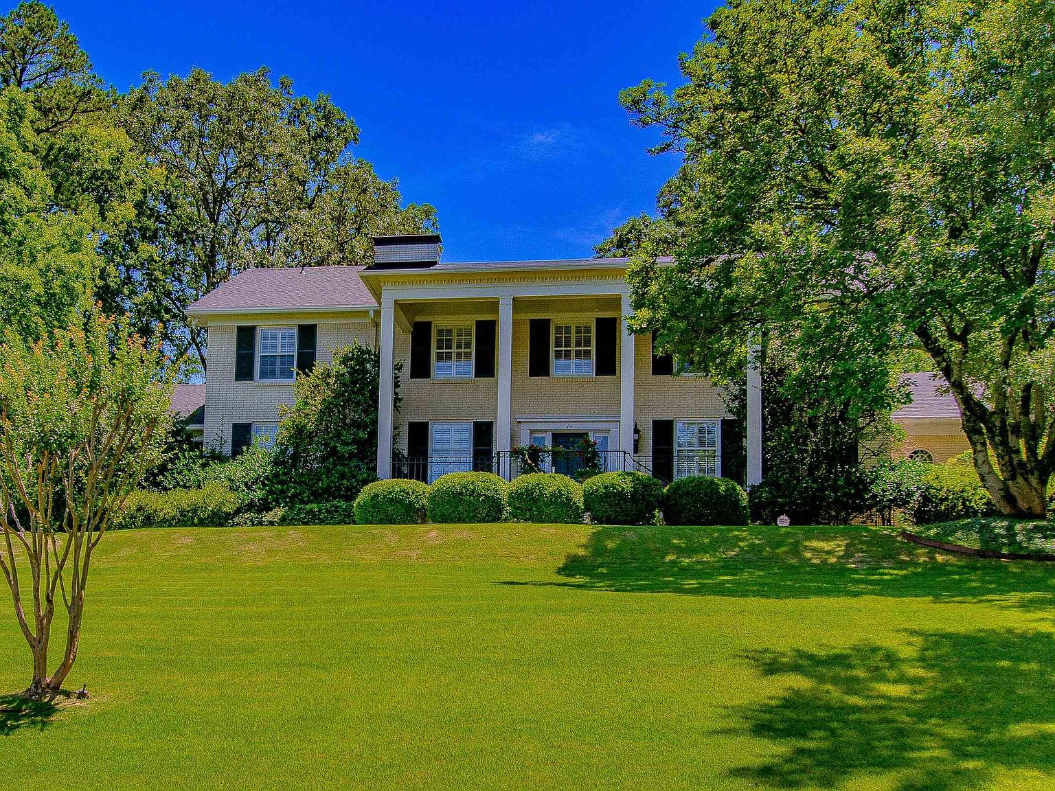 74 Robinwood Dr, Little Rock, AR 72227 MLS 24020489 Zillow