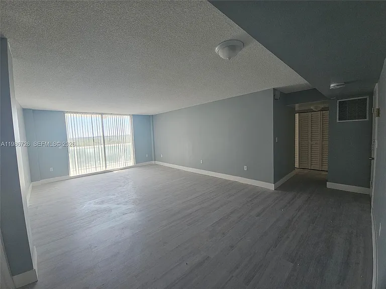 2841 NE 163rd St #914 — Photo 5