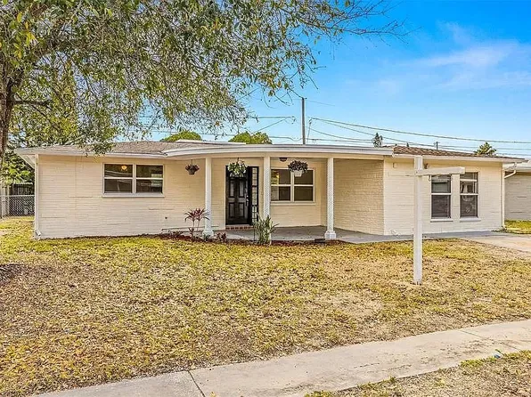 5404 Dawn Ln, Holiday, FL 34690
