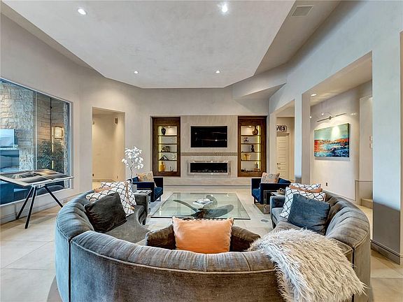4th image of 4669 Saint Benet Ct