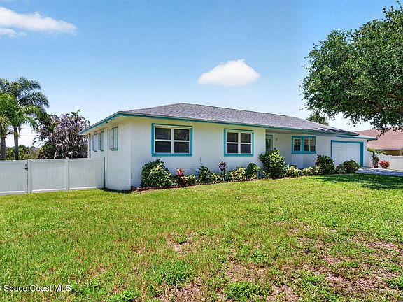 2nd image of 5180 Palmetto Dr