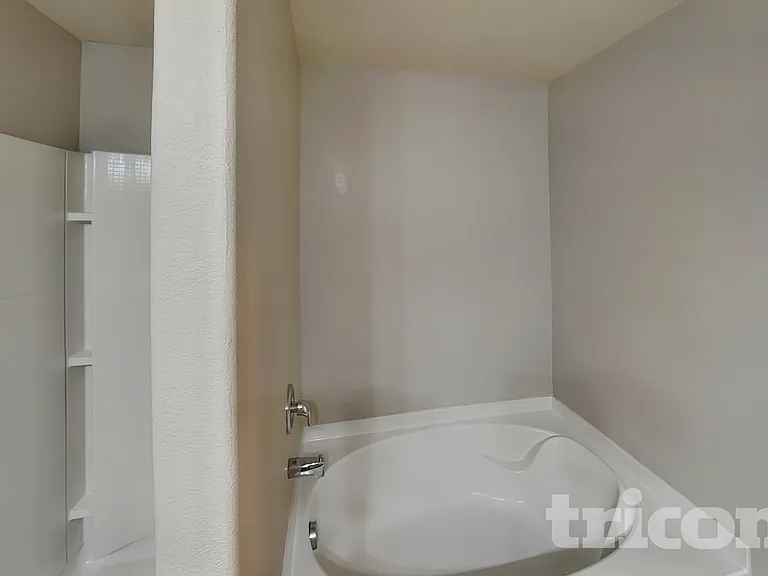9203 Putnam Pl — Photo 8