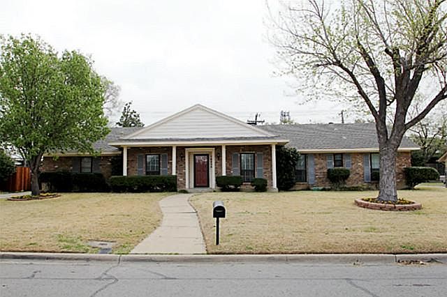 1st image of 14334 Tanglewood Dr