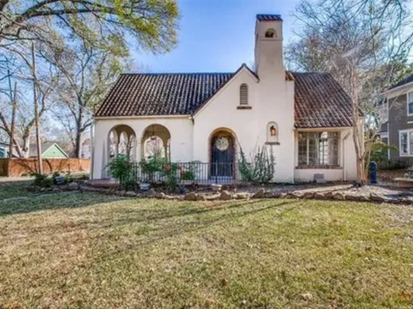1409 W 3rd Ave, Corsicana, TX 75110