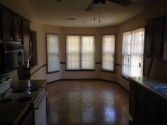 5th image of 6500 Birch Walk Dr