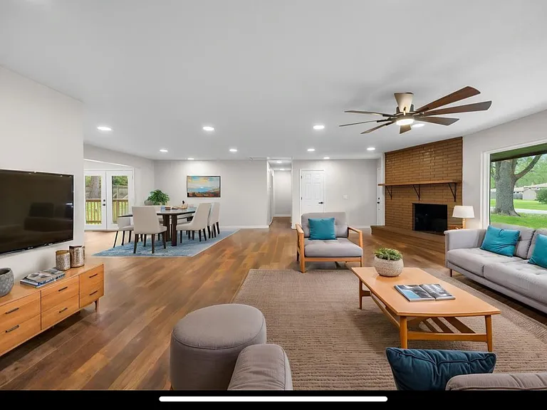 4154 Trees Dr — Photo 11