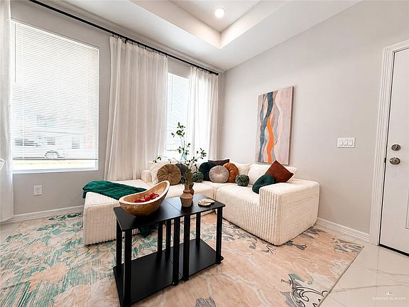 4th image of 4213 Heron Ave #25