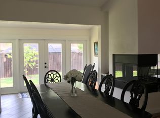 1427 Mistyglen Ln, Brandon, FL 33510