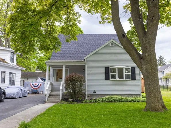 137 Vine St, Batavia, NY 14020
