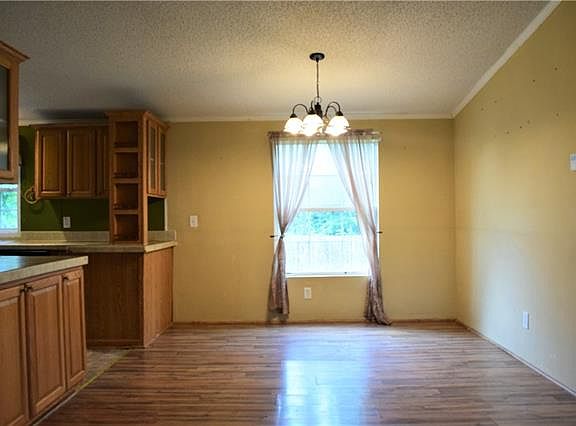 5th image of 986 Wedgewood Dr
