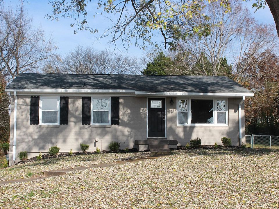 1st image of 215 Hawkins Rd