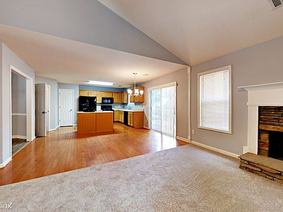 5268 Autumn Run Drive Powder Springs GA