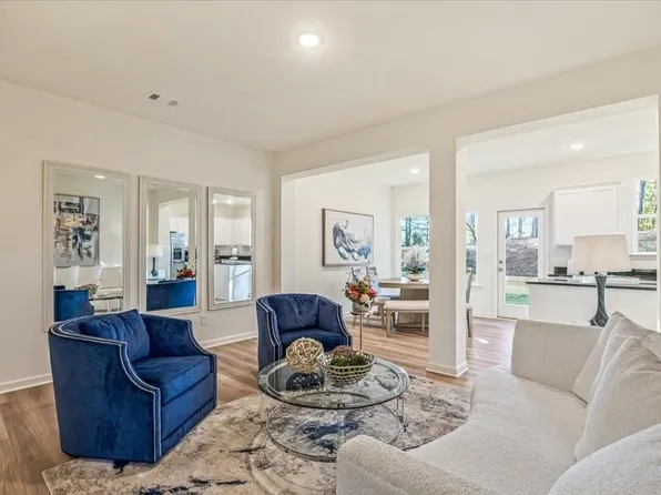 1512 Aralynn Ct #29, Conyers, GA 30013