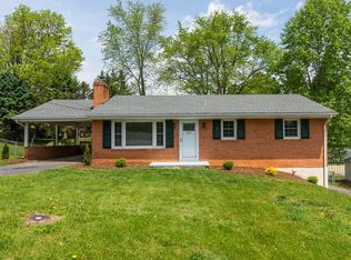 805 Buckingham St, Staunton, VA