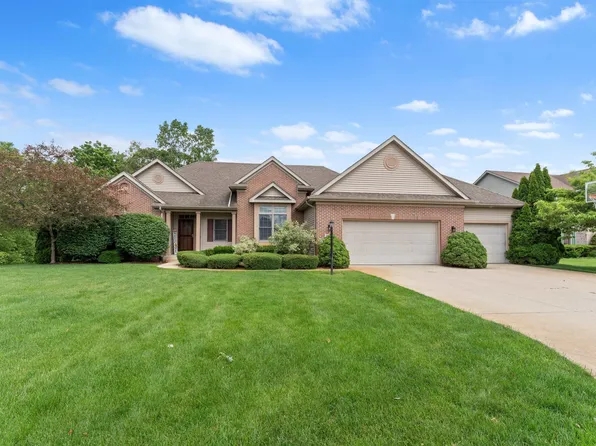 50910 Stonebridge Dr, Granger, IN 46530